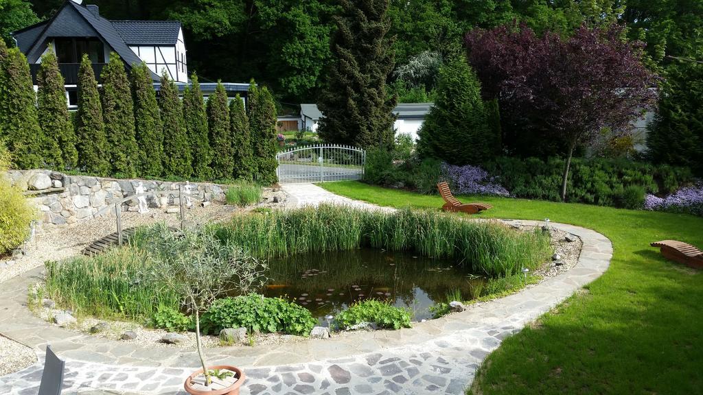 Wellness Apartments Sophienhoehe Am Teich Mechernich Rum bild